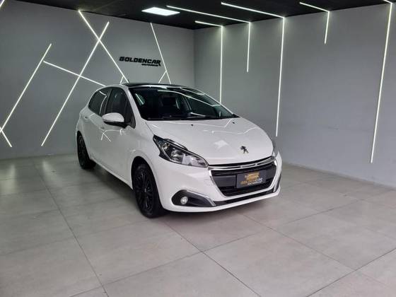 PEUGEOT 208 1.2 ALLURE 12V FLEX 4P MANUAL